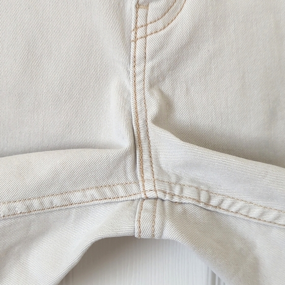 Signature by Levi Strauss Y2K Vintage Classic Mid Rise Jean Shorts Beige 14 - Picture 9 of 13